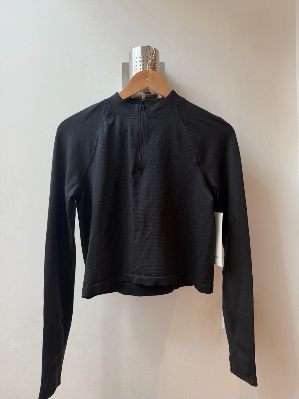 Lululemon Women's Black Swiftly Tech Mock Neck Half-Zip Pullover - Picture 8 of 11